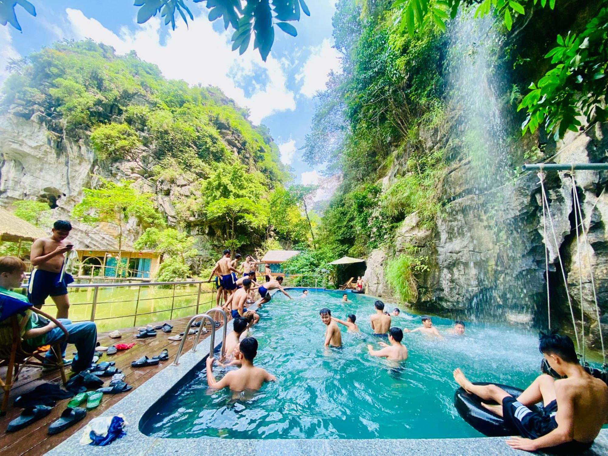 Green Valley Homestay - Thung Lung Xanh Nguyen Ngoai 外观 照片